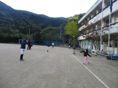 朝の会から交流 (12)