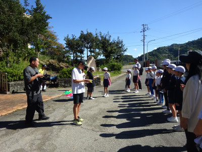 川滝小学校来校 (5)