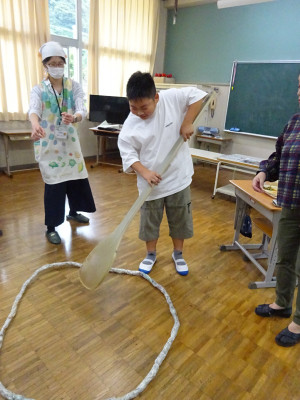 給食／橋本ありさ栄養教諭来校 (11)