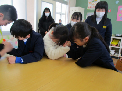 川滝小学校との交流 (17)